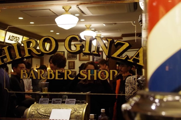BARBERSHOP新宿店受付写真