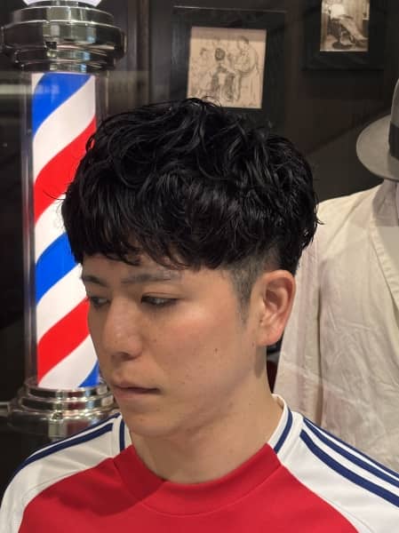 シャドウパーマ　梅田/難波/barber