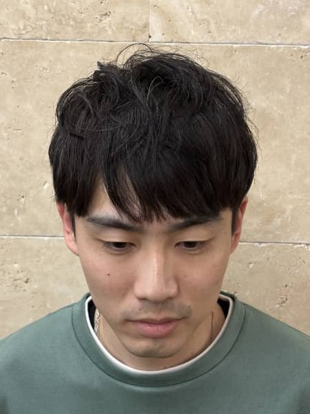 おろして流すマッシュスタイル　梅田/メンズカット