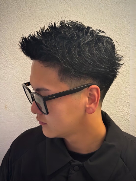 アップバングショートスタイル