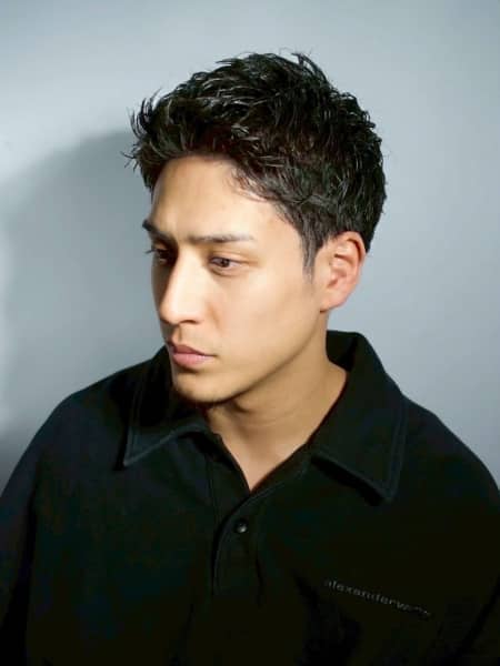 清潔感で差をつけるビジネスショート
